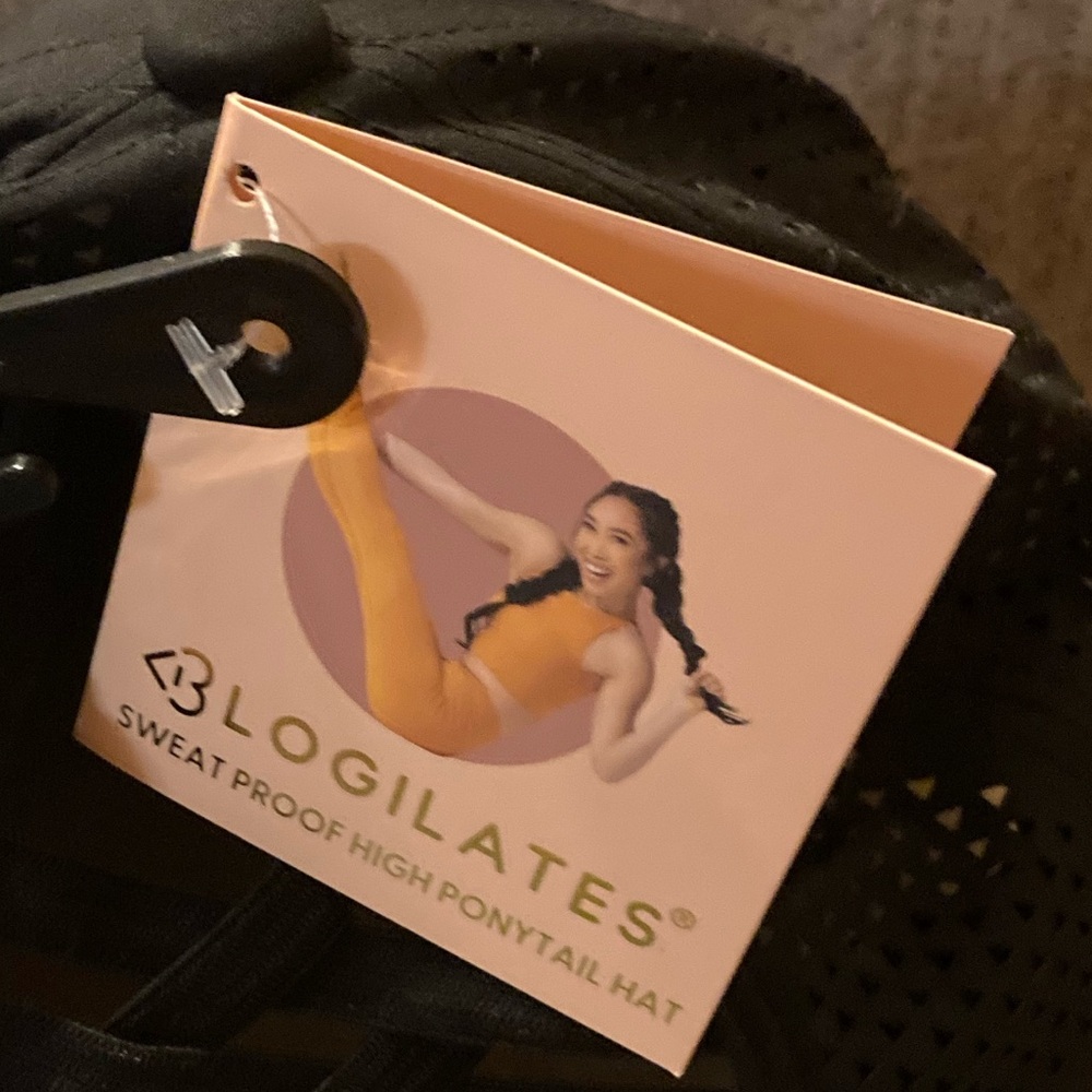 Blogilates Sweat Resistant High Pony Tail Black Hat - Picture 2 of 2